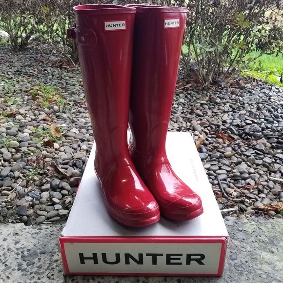 hunter military red rain boots